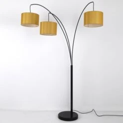 Lampadaire 3 Branches Tissu Crème Et Pied Métal Noir Atelis