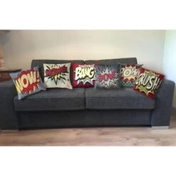 O'CBO Housse De Coussin Vintage Kiss - 42 X 42 Cm - Jacquard POW 450 - Fabrication Française - Vert, Jaune Et Rouge -Philips Boutique o cbo housse de coussin vintage kiss 42 x 42 cm jacquard pow 450 fabrication francaise vert jaune et rouge 3113610141197 487514