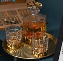 Plateau Rond Anneaux Aluminium Large Delilah D 60 Cm -Philips Boutique plateau rond anneaux aluminium large delilah d 60 cm 5400924287078 1336870