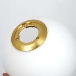 Suspension Verre Blanc Et Métal Doré Mifaso -Philips Boutique suspension verre blanc et metal dore doremi 3327480054680 532656